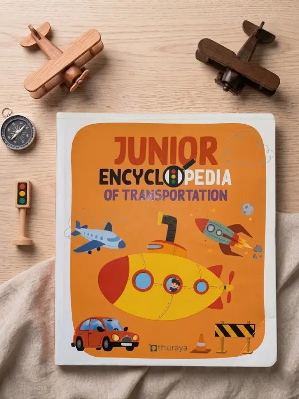 Couverture de Junior Encyclopedia of transportation