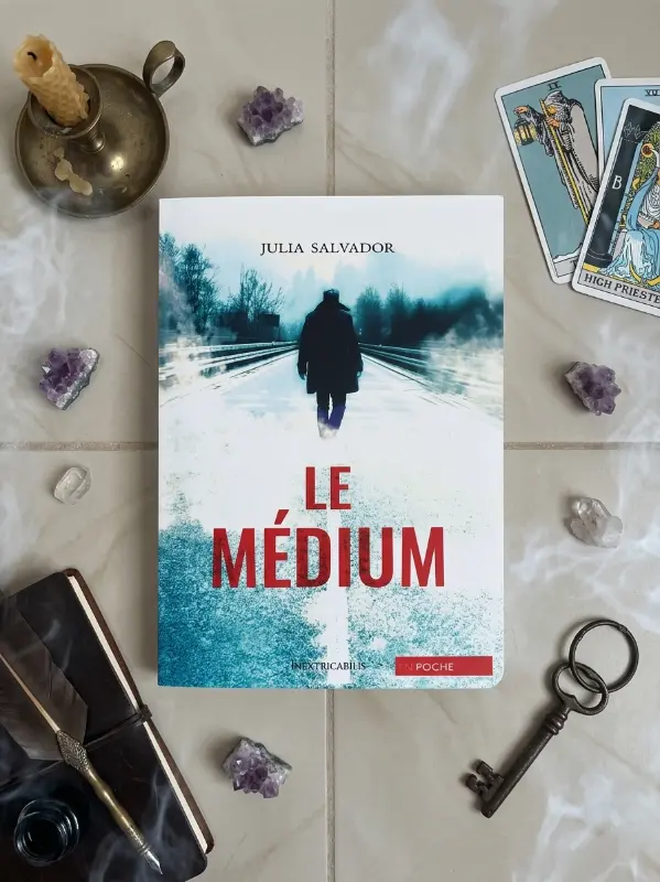 Couverture de LE MEDIUM
