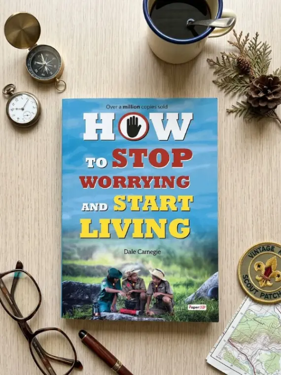 Couverture de HOW TO STOP WORYING AND START LIVING